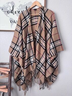 V. FRAAS  plaid oversized poncho wrap